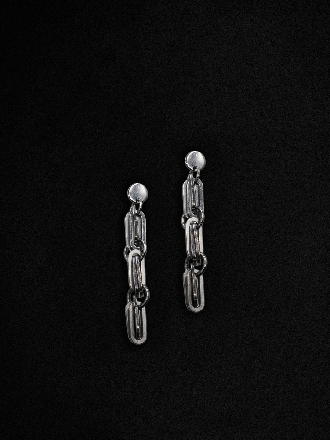 YARD YARN — Faren Earrings - 耳环/耳夹 - 不锈钢 银色