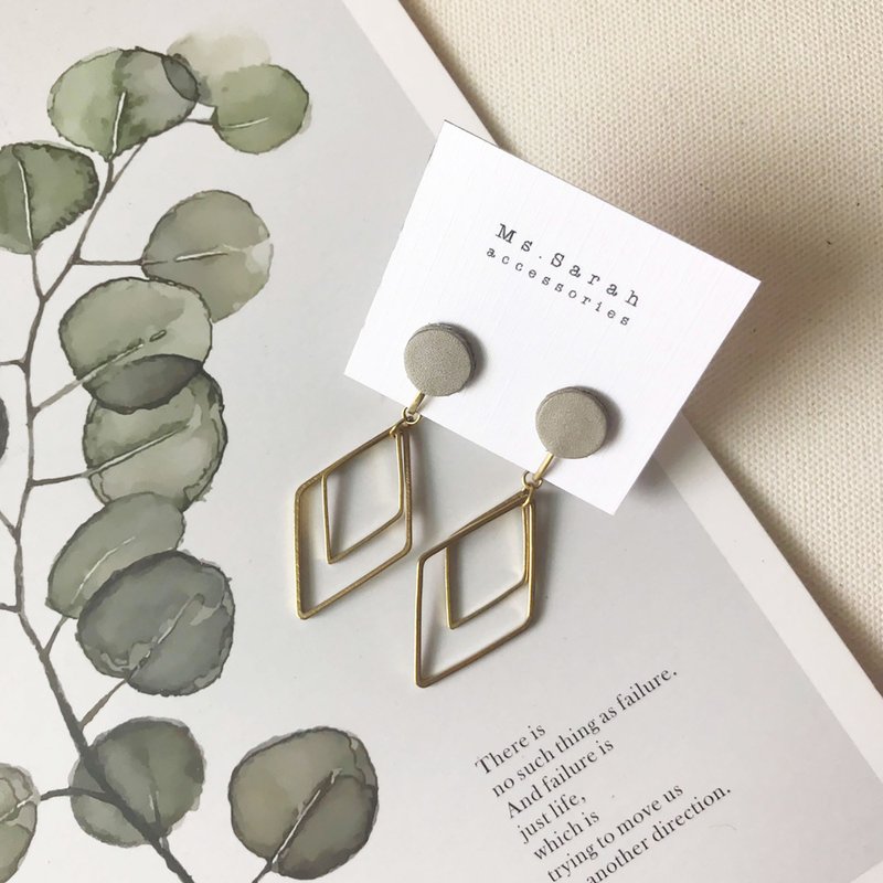 皮革耳环_小圆几何_灰白双菱形 - 耳环/耳夹 - 真皮 灰色