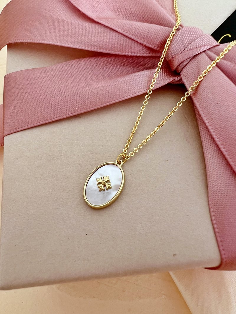 【质感饰品】贝壳椭圆面复古项链 18KGF－海声 #优雅 复古 法式 - 项链 - 贝壳 白色