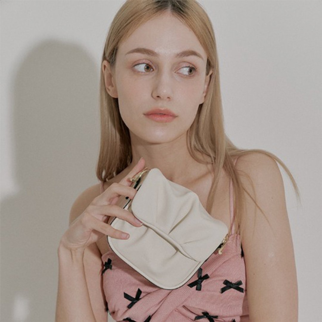 韩国 MANDU BAG | 象牙白色 | 迷你袋 | 侧背包 斜孭袋 - 侧背包/斜挎包 - 人造皮革 白色
