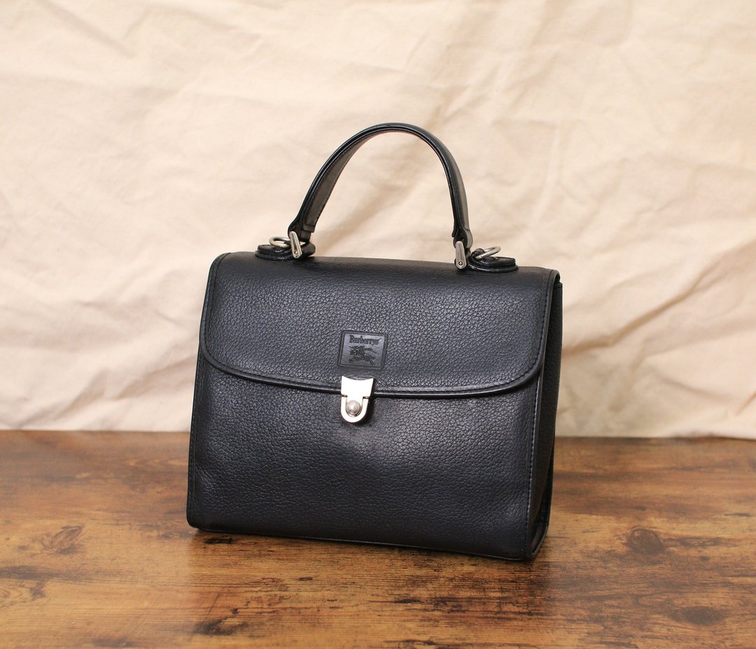 Back to Green:: 经典复古Burberry bg-03 vintage bag - 侧背包/斜挎包 - 真皮 