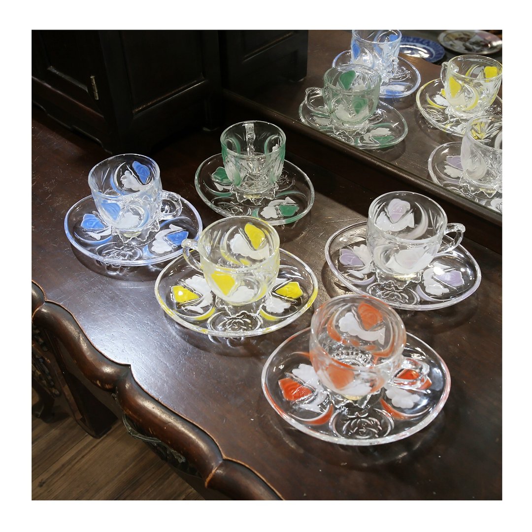 日本老件.soga 玻璃杯盘组。复古浮雕花卉.花型杯脚。咖啡杯.茶杯 - 茶具/茶杯 - 玻璃 