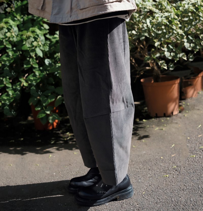 小灯笼缝线灯芯绒九分裤 - 2色 - 深灰绿 - 女装长裤 - 棉．麻 灰色