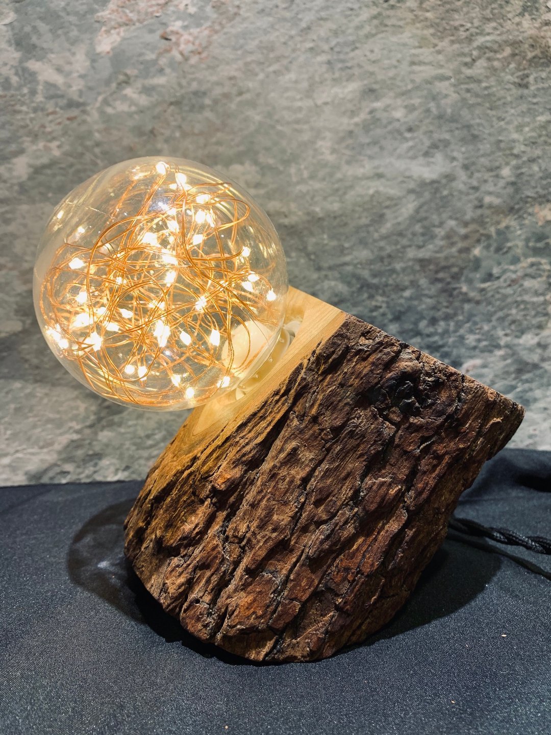 C.L Studio 天然樟木灯 夜灯 LED 灯 - 灯具/灯饰 - 木头 