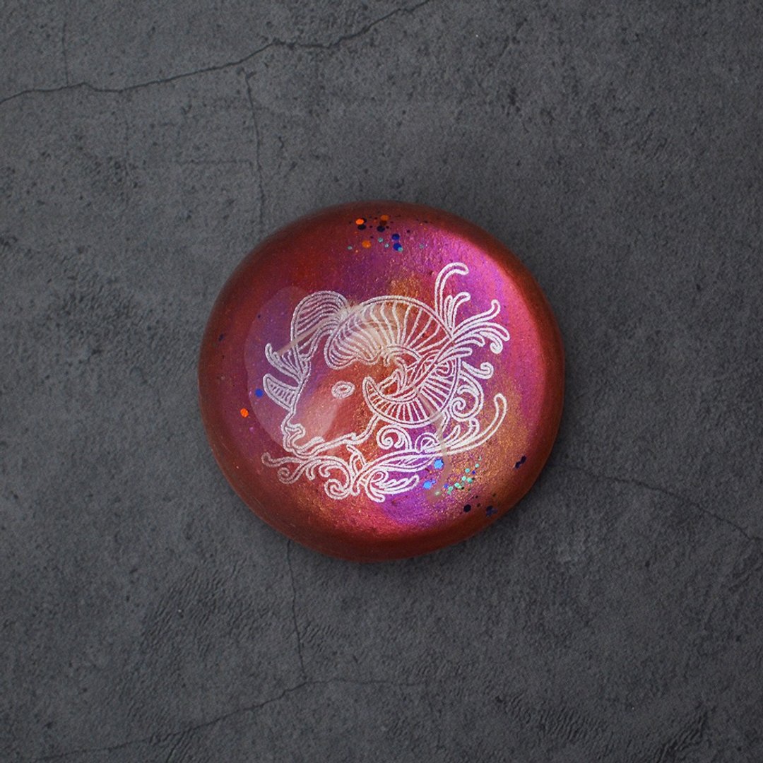 艺术宝石皂-牡羊座 Aries / 前进者-不惧怕的前进 - 肥皂/手工皂 - 其他材质 红色