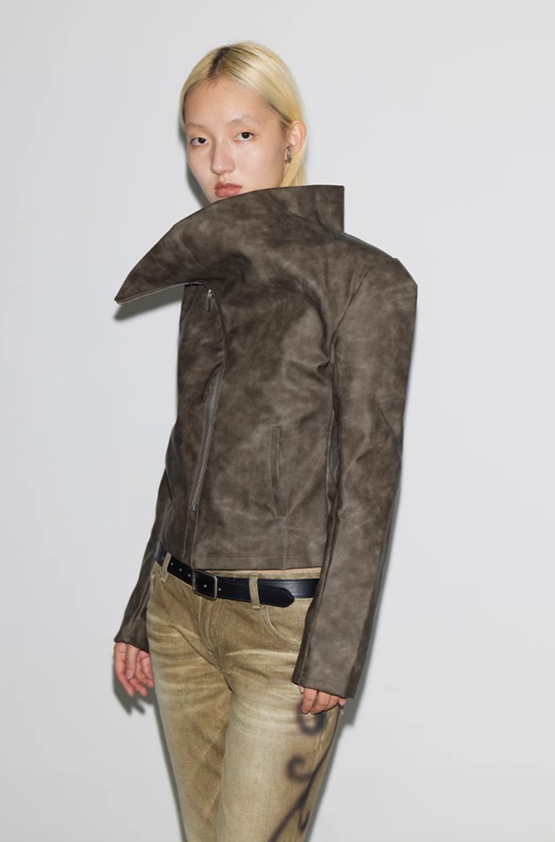 Leather Jacket 复古洗褪垫肩皮衣夹克 - 女装上衣 - 其他材质 咖啡色