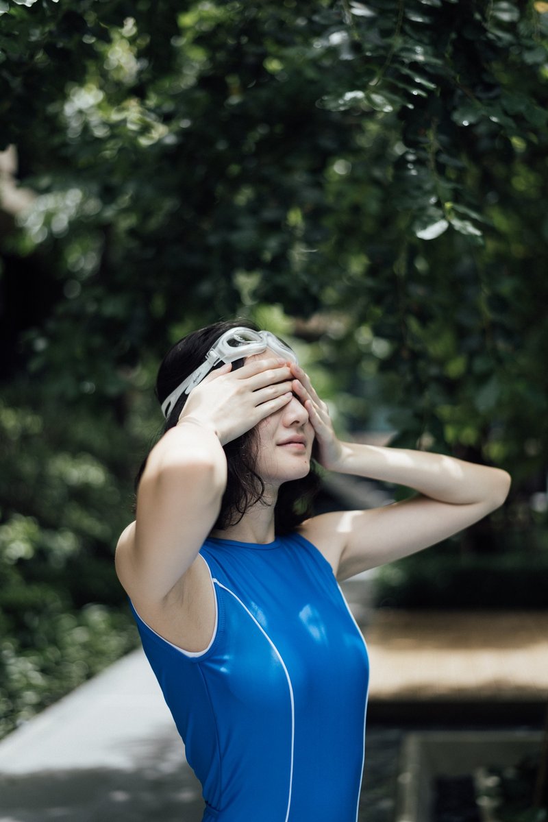 素面风格露背连身泳装/蓝色(Size L) / Swimwear - 女装泳衣/比基尼 - 纸 蓝色