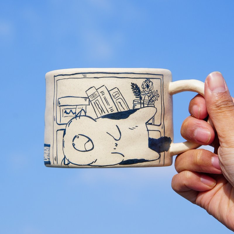 手工瞌睡猫马克杯陶瓷餐具雾面独特设计礼品 - 咖啡杯/马克杯 - 陶 金色