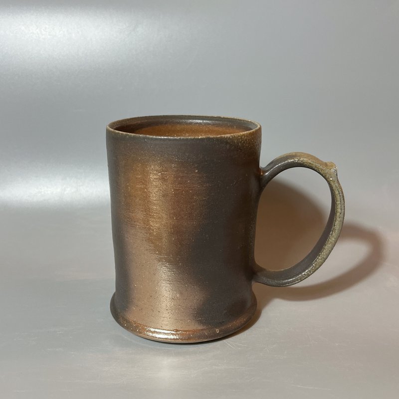 柴烧600cc超大马克杯 / 啤酒杯 / 小平凡手作 - 茶具/茶杯 - 陶 