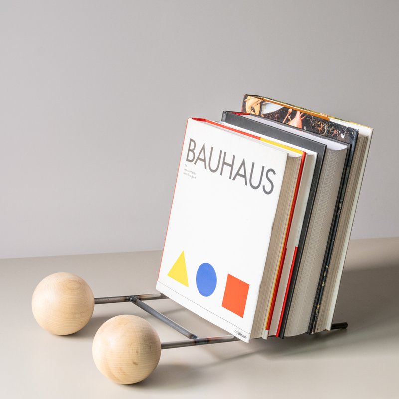 Duo Ball Stand – 简约钢木唱片架或书架 - 书架/书挡 - 其他金属 银色