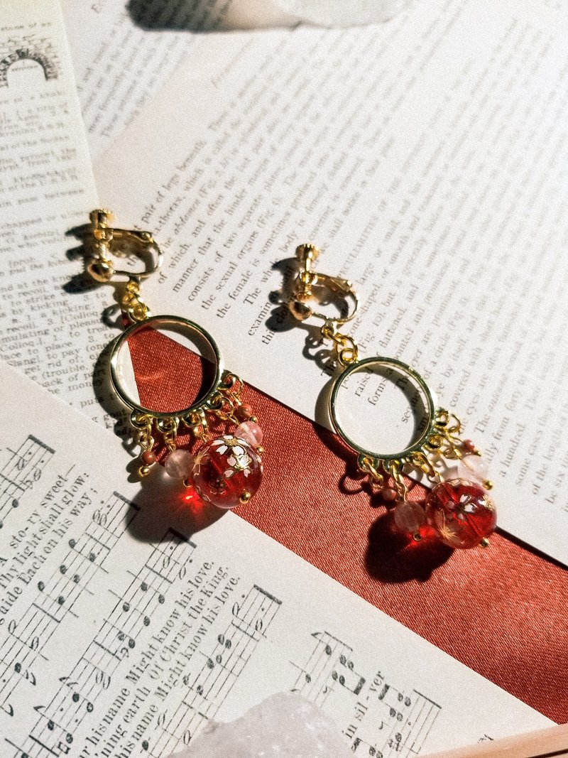 原创手作 Ocean On The Moon - 日式红色复古珠耳环/耳夹 - 耳环/耳夹 - 其他材质 红色