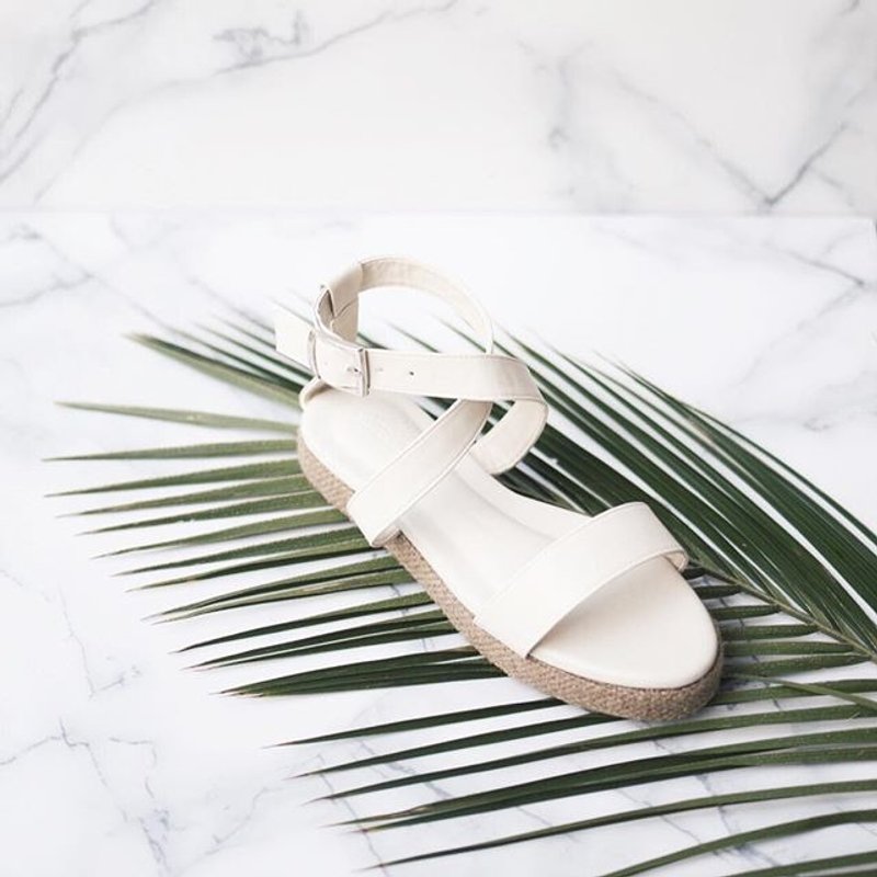 Cross Strap Sandals (White) - 男女凉鞋 - 真皮 白色