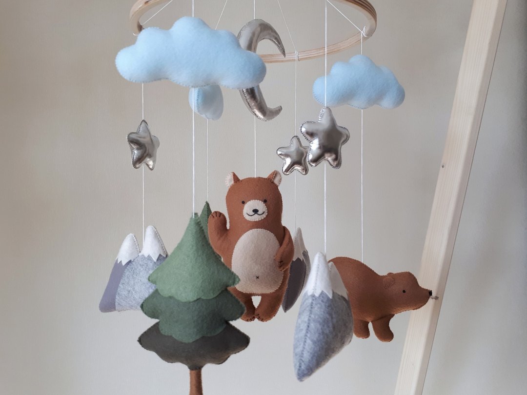 Woodland mobile baby crib decor, forest mobile, bear mobile nursery - 玩具/玩偶 - 环保材料 透明
