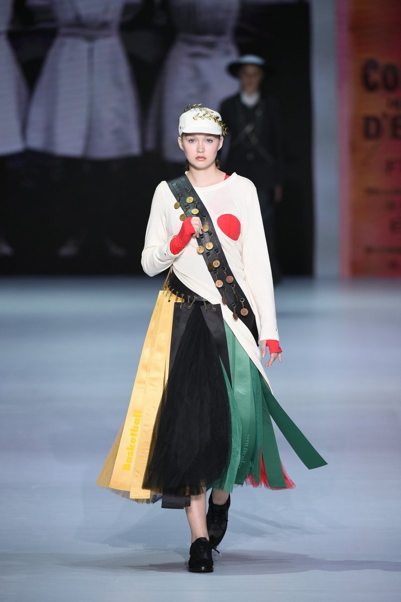 不规则长针织上衣 - 女装针织衫/毛衣 - 棉．麻 白色