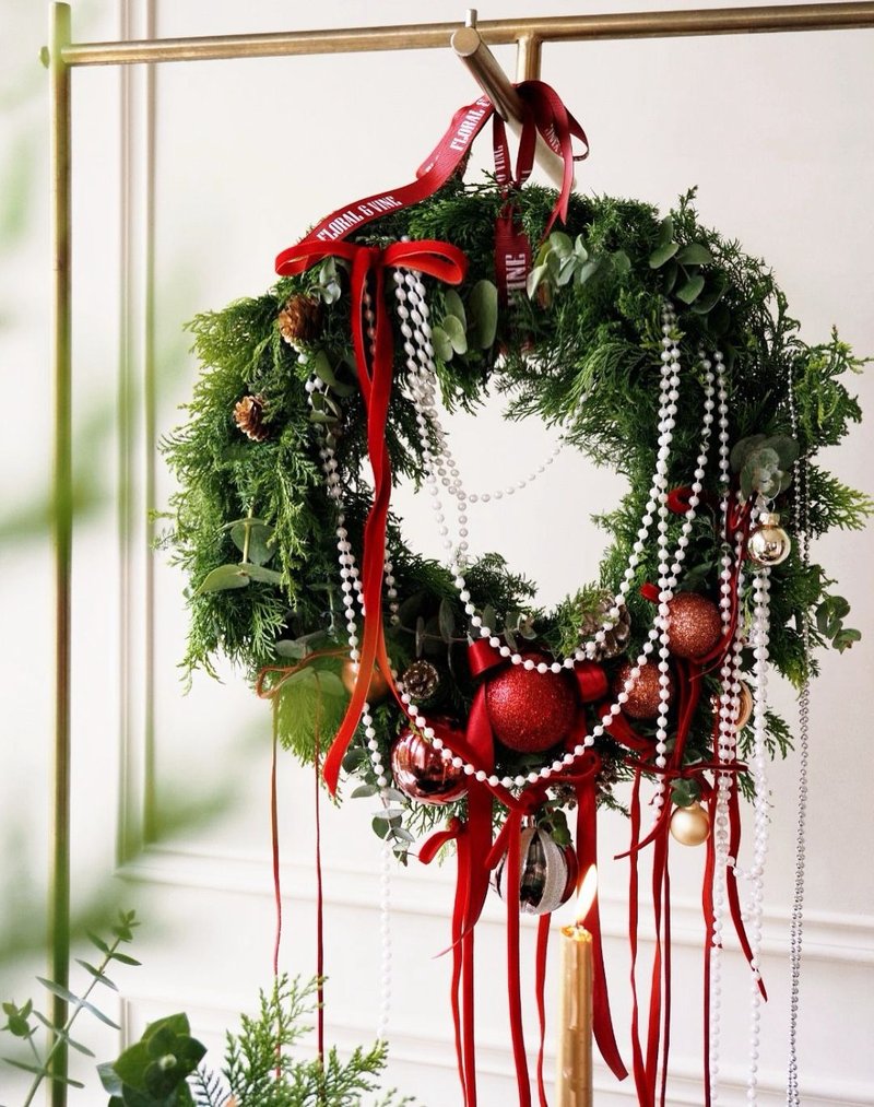 Luxurious Château Noël 璀璨奢红圣诞花圈 - 摆饰 - 植物．花 