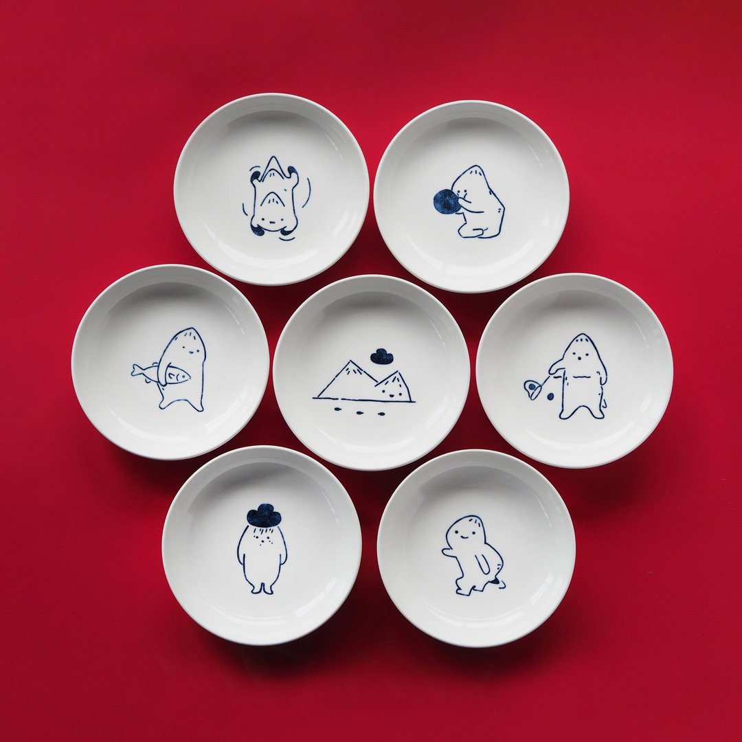 龟龟小圆碟【龟山龟怪系列】可以当点心碟、小菜碟、酱料碟 - 浅碟/小碟子 - 瓷 白色