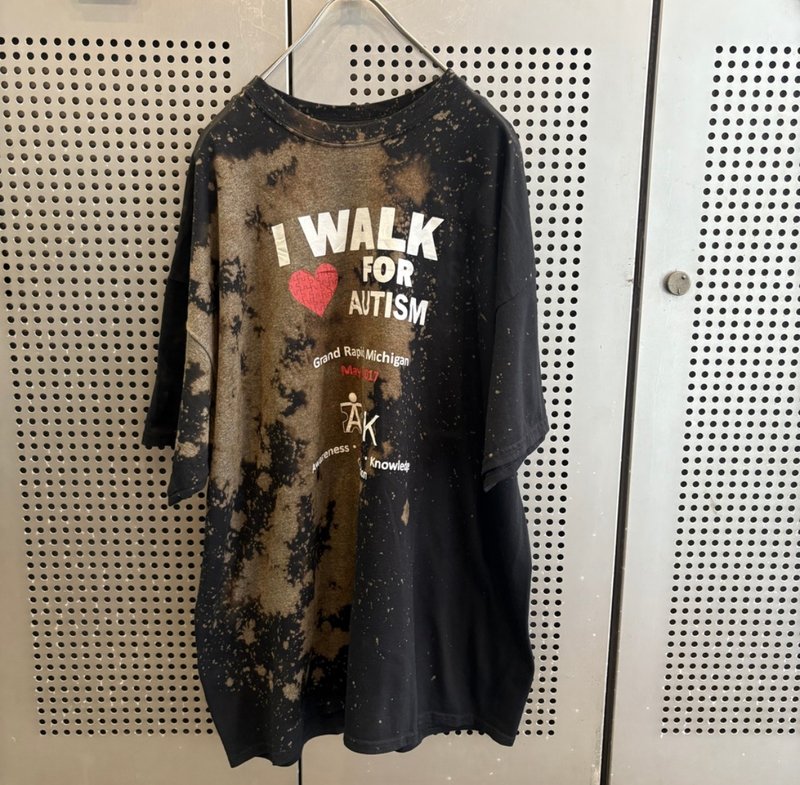 漂白 T 恤 - 女装 T 恤 - 棉．麻 