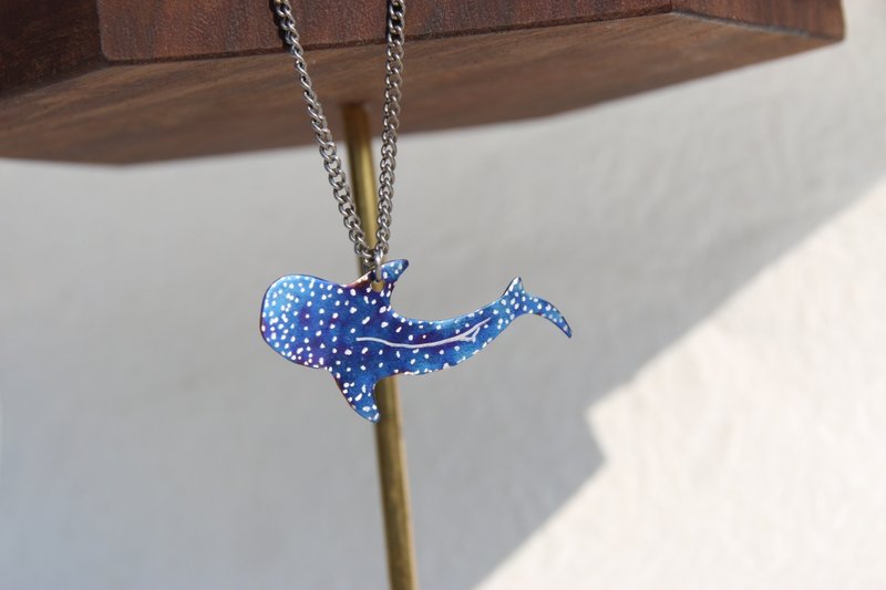 手工制作x纯钛鲸鲨 豆腐鲨项链x可碰海水不生锈 - 项链 - 其他金属 蓝色