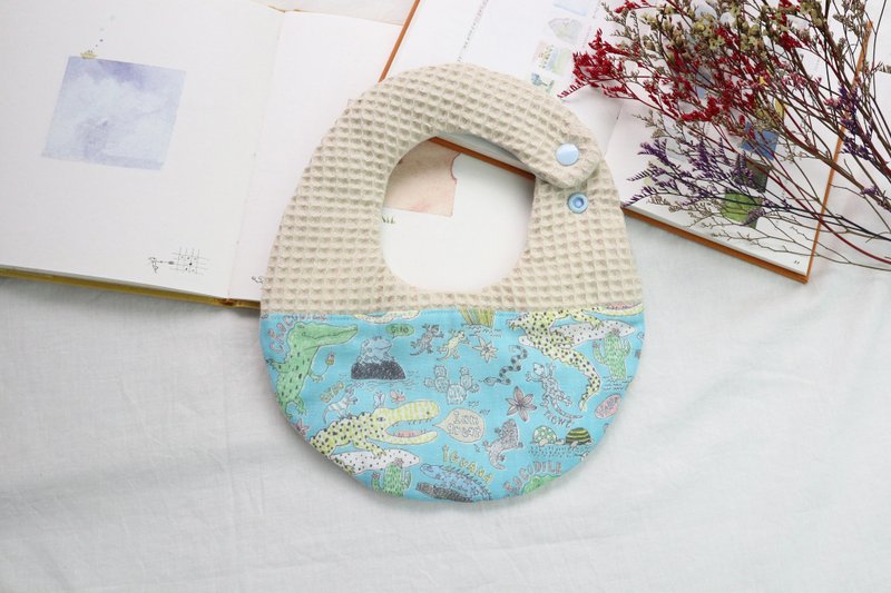 Hello baby系列。八重纱口水巾│围兜:::鳄鱼丛林 - 围嘴/口水巾 - 其他材质 蓝色