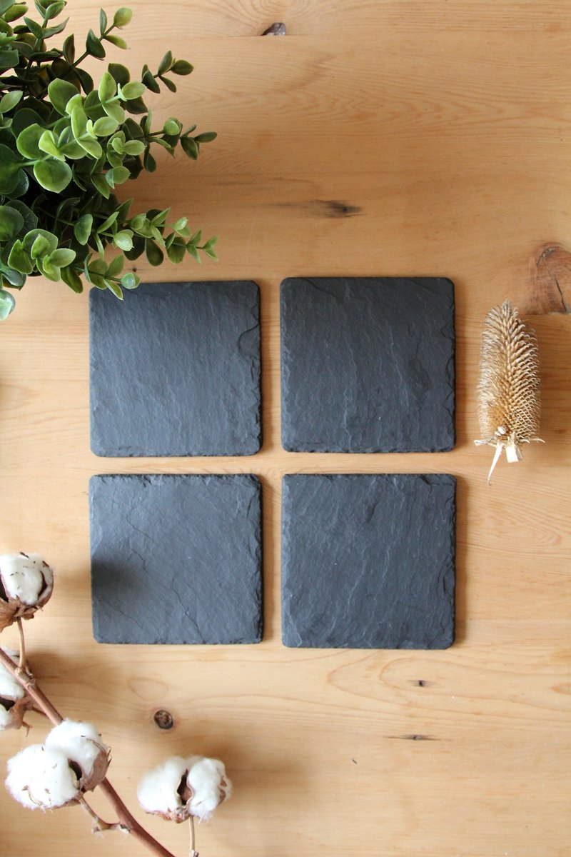 英国Selbrae House天然黑石板方形防滑杯垫组(一组四片入)-现货 - 杯垫 - 石头 黑色
