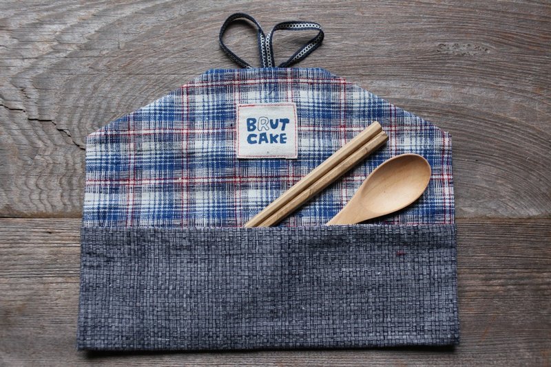 Brut Cake 纯手工纺织 - 信封式 古布卷轴环保餐具收纳袋-1 - 筷子/筷架 - 棉．麻 