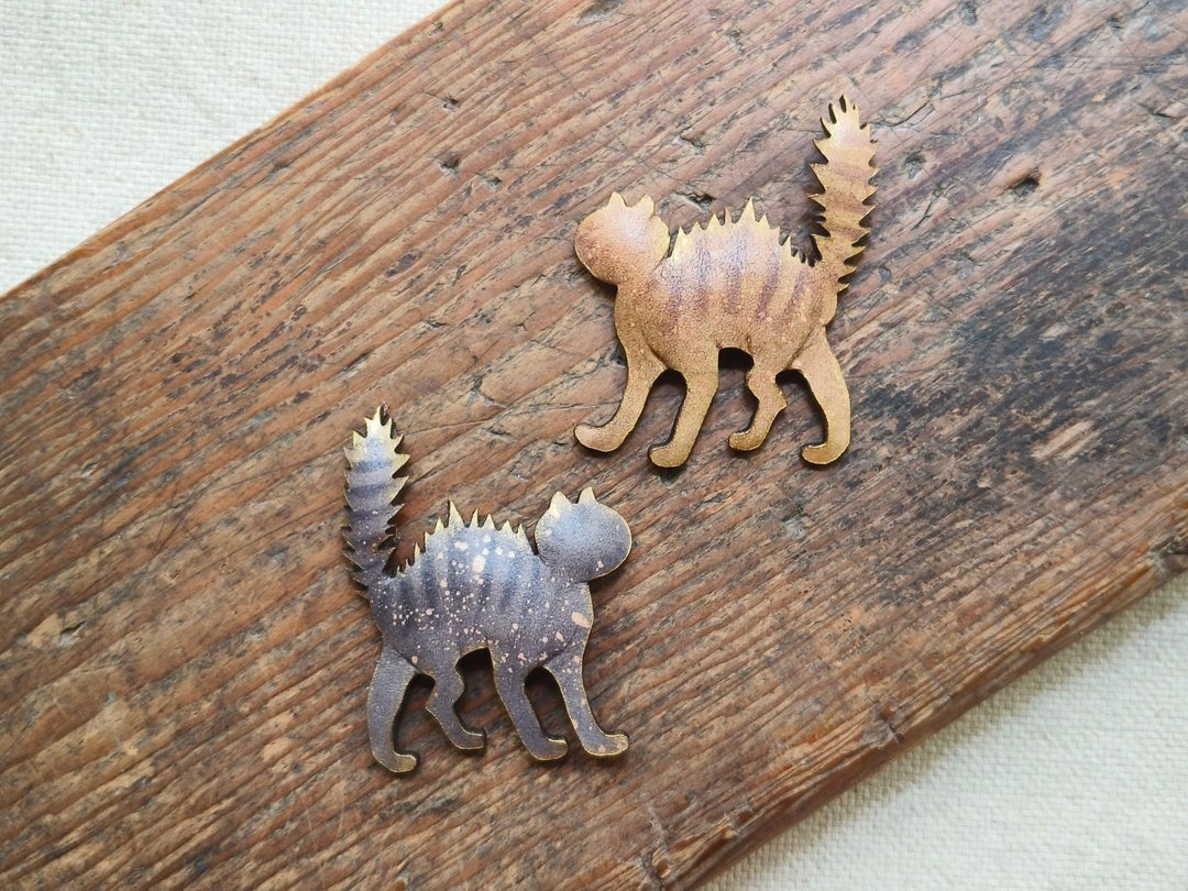 【炸毛猫猫/单支】皮革饰品/钥匙圈/别针/吊饰/猫/cat/动物 - 钥匙链/钥匙包 - 真皮 多色