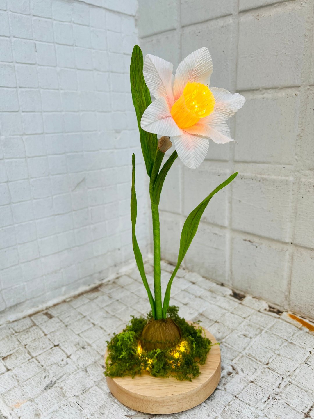 纸艺花 微光水仙 手工纸艺花灯 - 干燥花/捧花 - 纸 白色