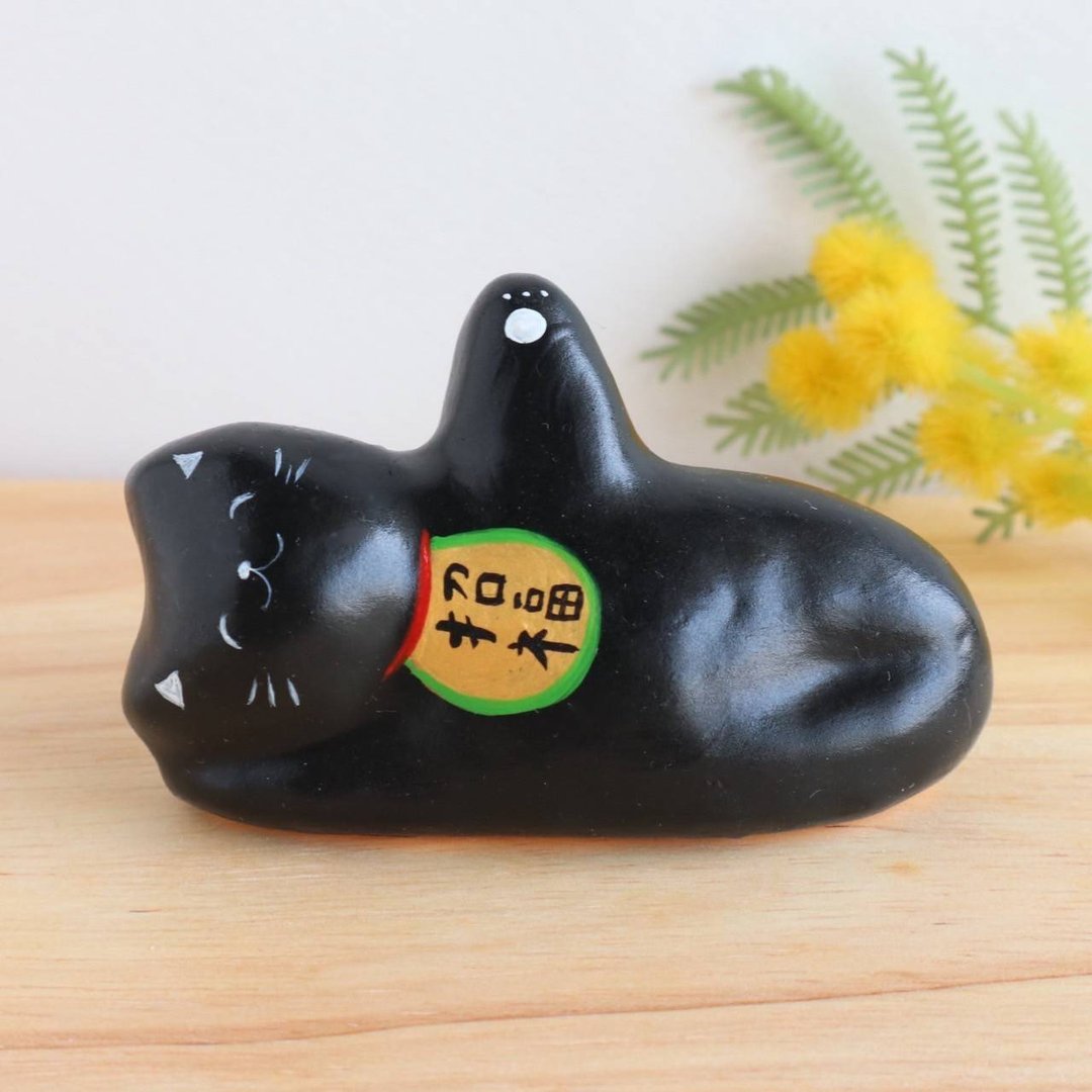 躺着的手绘招财猫 黑猫 开运 桌上摆饰 公仔 - 摆饰 - 纸 黑色