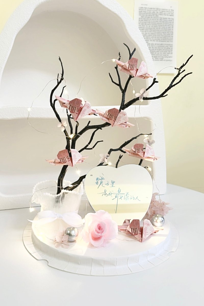 【独家】怦然心动树 售价含现金600 附赠礼盒、三段式灯饰 - 干燥花/捧花 - 植物．花 