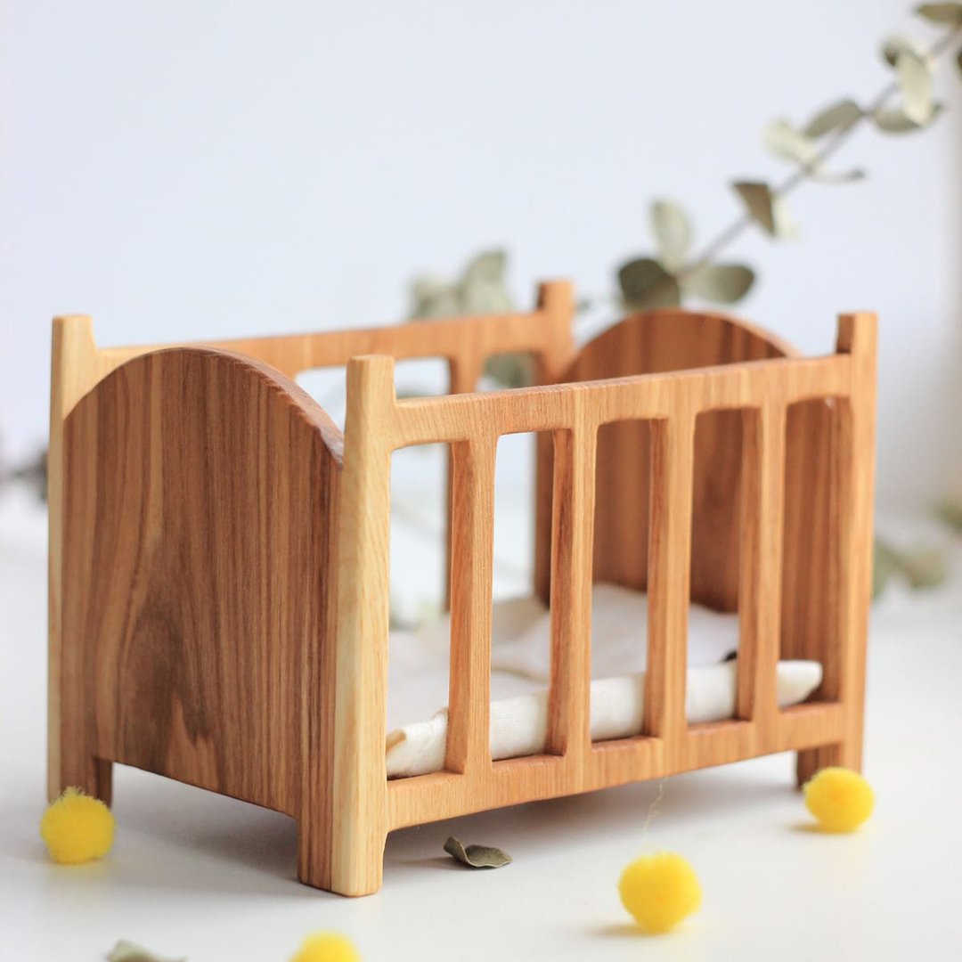 cradle for dolls. Wooden furniture for dolls. - 玩具/玩偶 - 木头 咖啡色