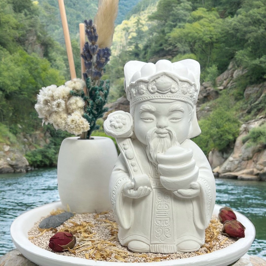 佛艺新美学 艺术香氛扩香 土地公(财神爷) 永生花多彩圆盘组 - 玩偶/公仔 - 水泥 多色