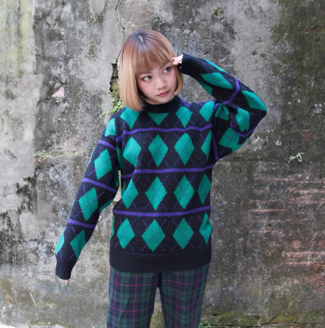 Back to Green:: 经典菱形 乖乖排列 vintage sweater （ST-24） - 女装针织衫/毛衣 - 棉 