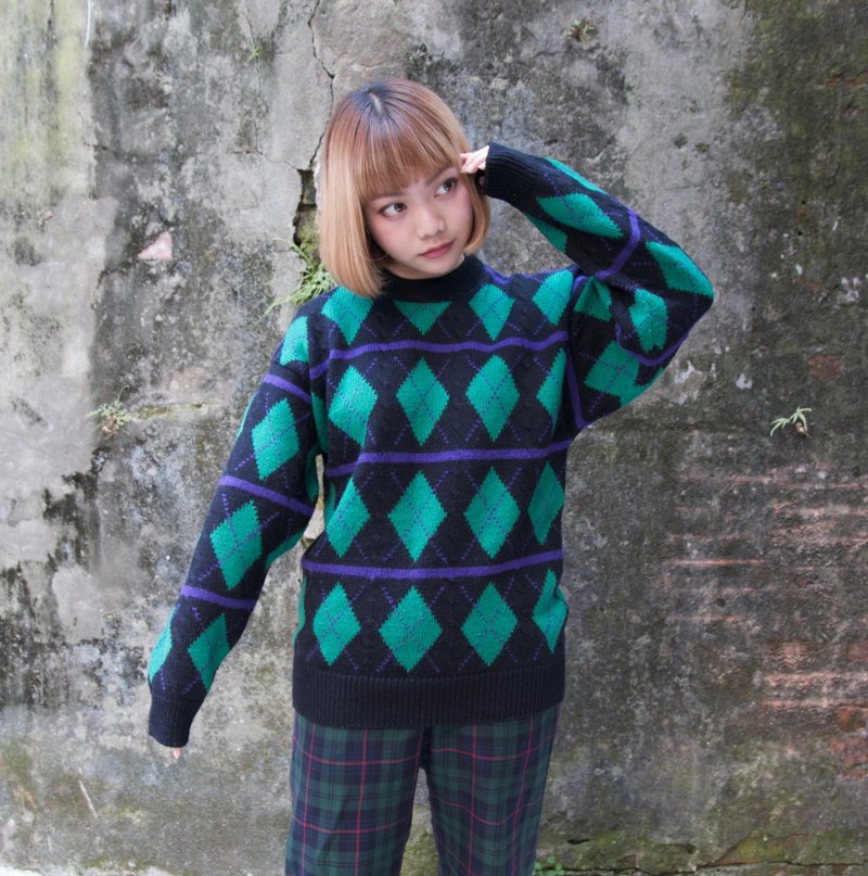 Back to Green:: 经典菱形 乖乖排列 vintage sweater （ST-24） - 女装针织衫/毛衣 - 棉．麻 