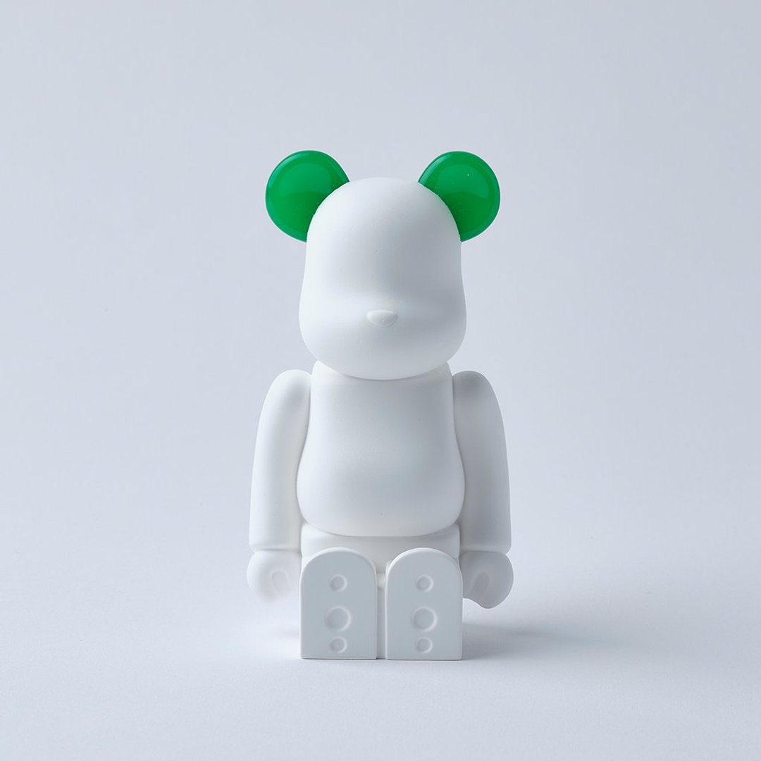 【香氛仪式】日本 BE@RBRICK 库博力克香氛熊彩色耳朵版 绿色 - 小苍 - 香薰/精油/线香 - 其他材质 白色