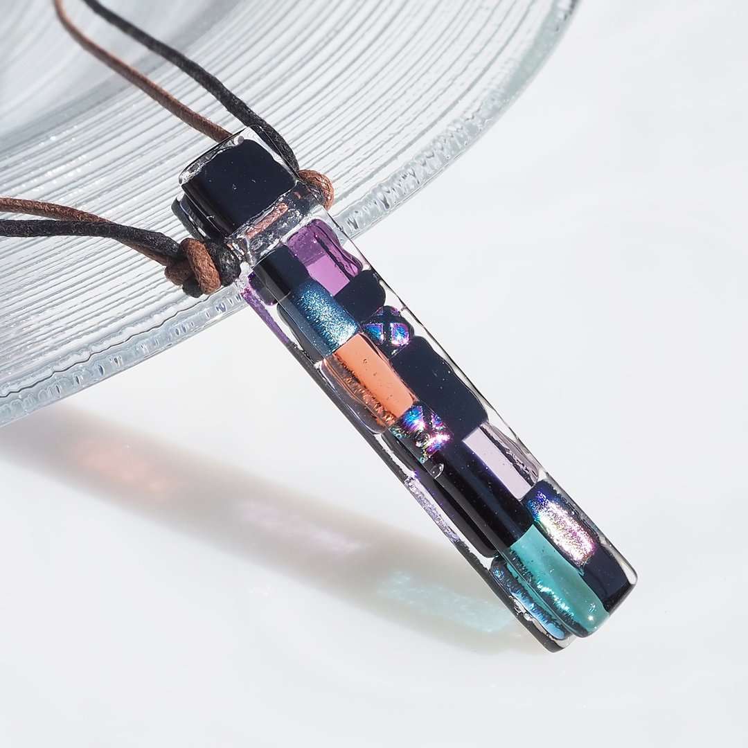 Japanese style glass (Yes to [Wisteria]) Necklace [Can be changed to an aroma pendant] [Made to order] - 项链 - 玻璃 紫色
