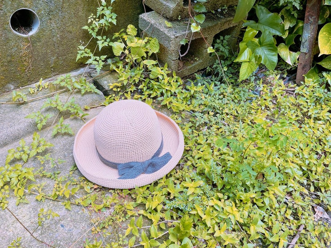 洁西Jessie 手织草帽   奶油草色 chokdee-muakdeedee - 帽子 - 棉 卡其色