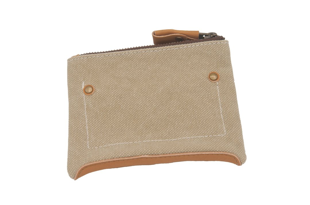 Leather base canvas case Medium Cream - 零钱包 - 其他材质 卡其色