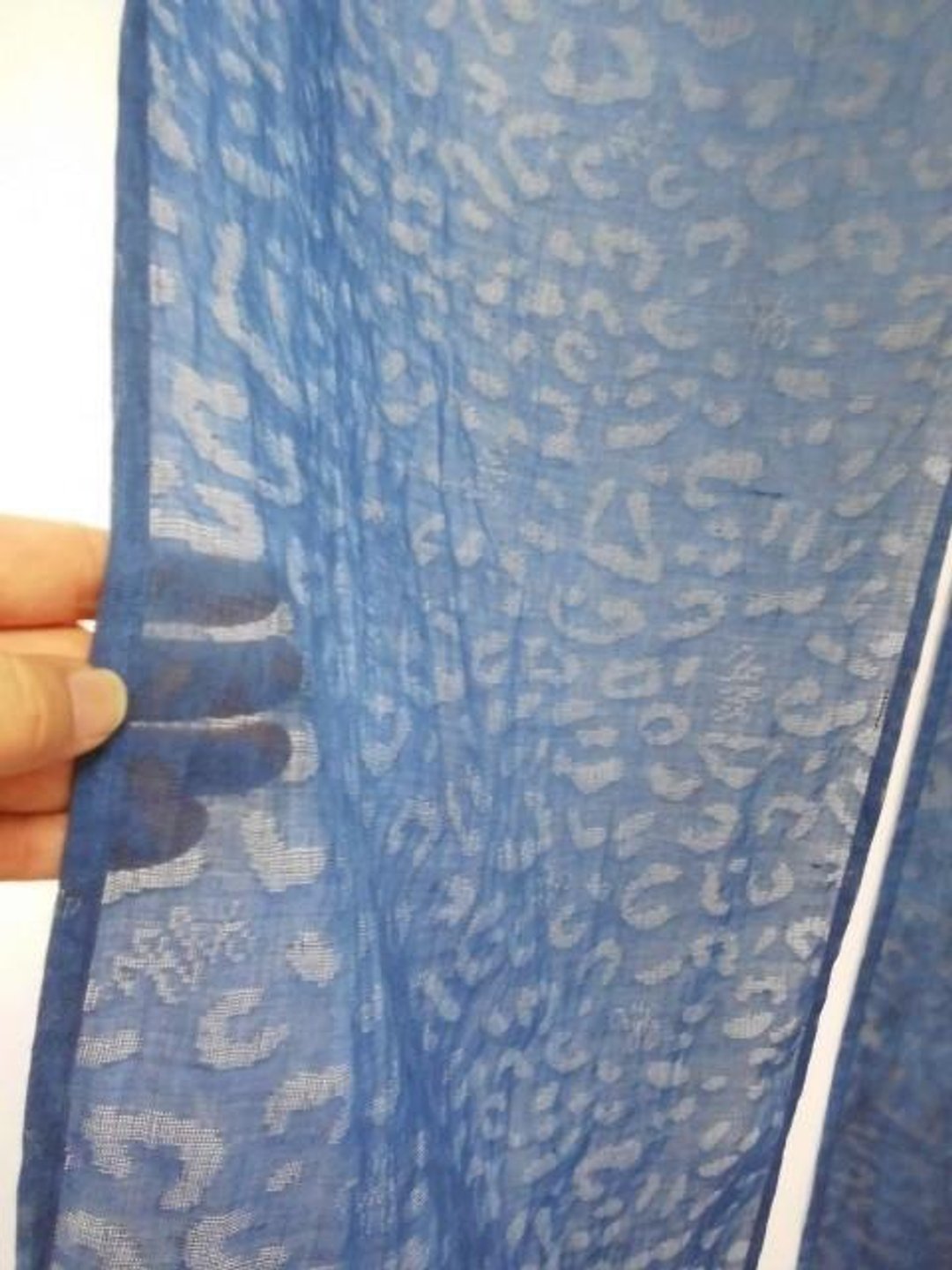 Indigo dyeing / 100% hemp / goodwill / hand-dyed gradation / transparent patterns are cool - 门帘/门牌 - 棉 蓝色