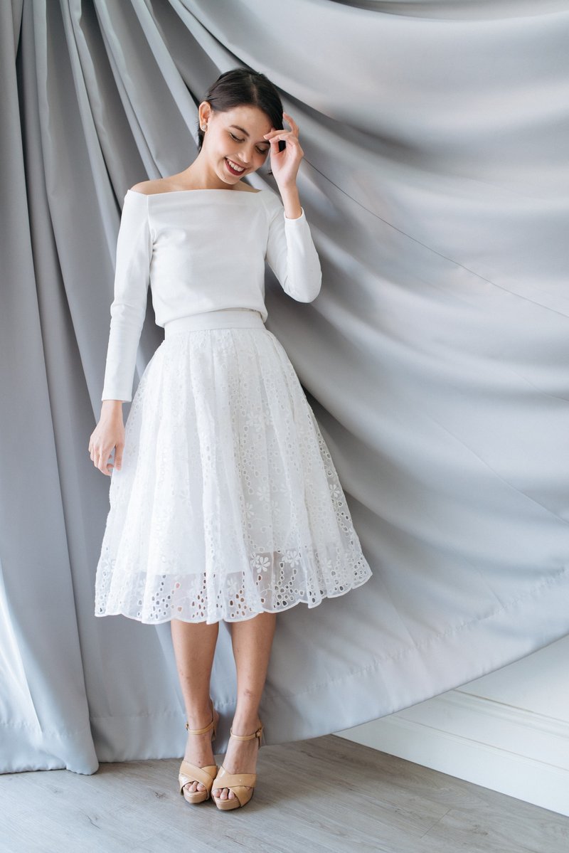 Blossom Swing Skirt - 裙子 - 绣线 白色