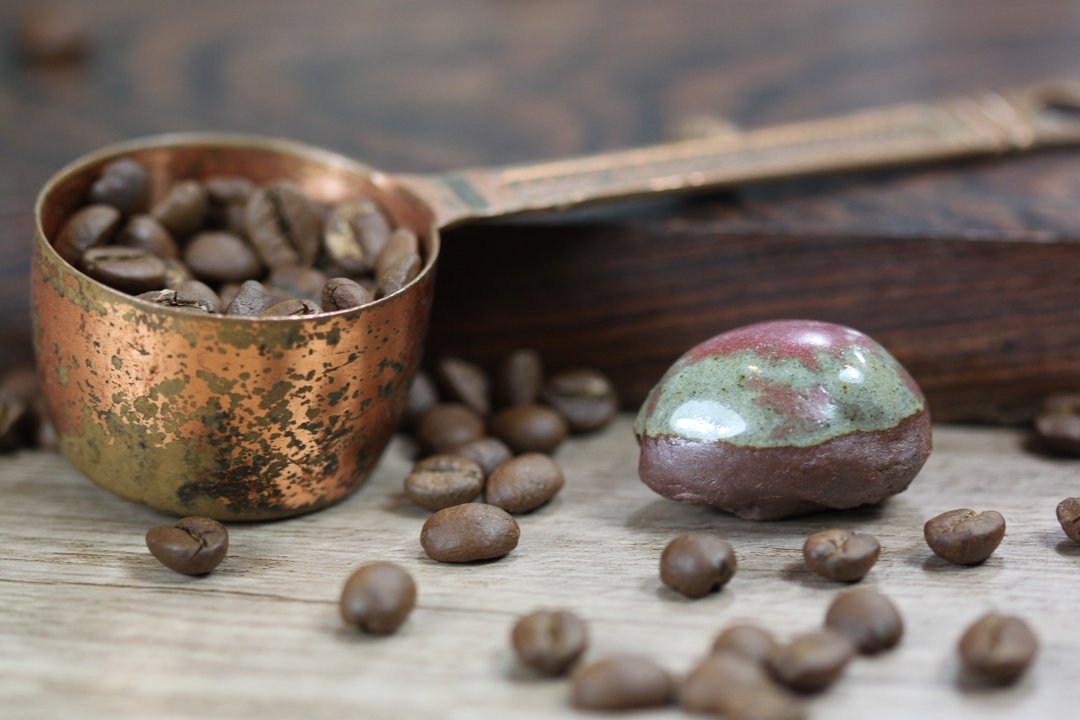 【沐春生活】3.1cm 咖啡小废物 咖啡豆 手作 慢火雅风&自然釉 - 摆饰 - 陶 