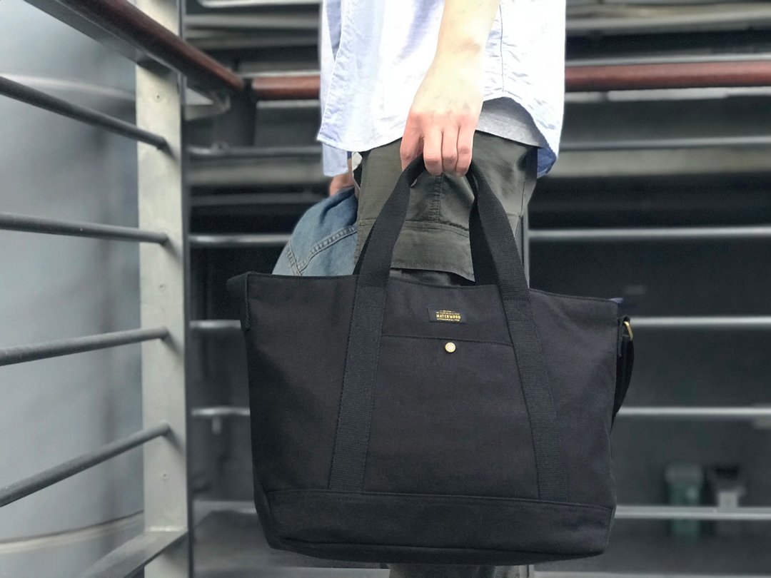 Matchwood Sling 扥特包斜背包  全黑款 硬挺帆布 高磅数 托特包 - 侧背包/斜挎包 - 棉．麻 黑色