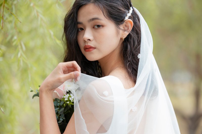 珍珠小花蕾丝头纱       轻婚纱首选 - 发饰 - 其他材质 白色