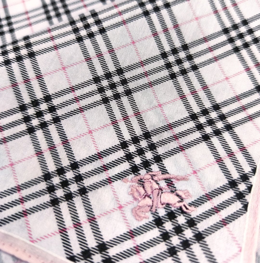 Burberry 复古手帕 口袋巾 黑粉红 19.5 x 19.5 英寸 - 手帕/方巾 - 棉．麻 粉红色