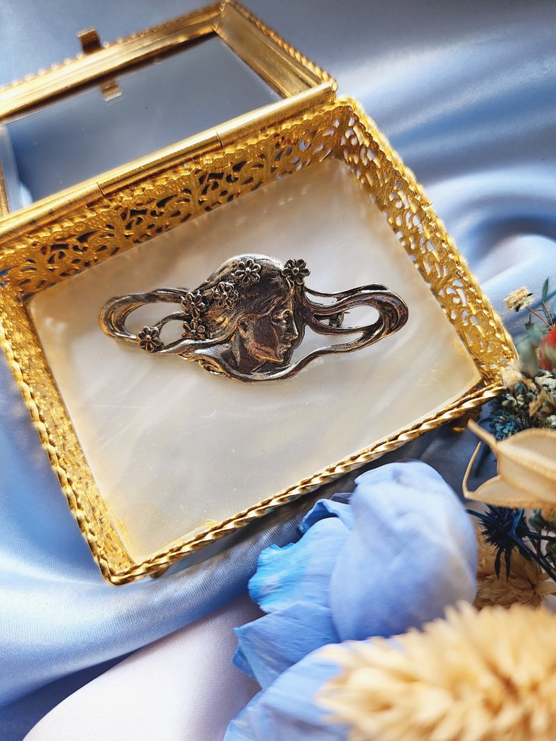 美国西洋古董饰品 /新艺术风格浪秀发侧脸美人胸针/别针 - 胸针 - 其他金属 