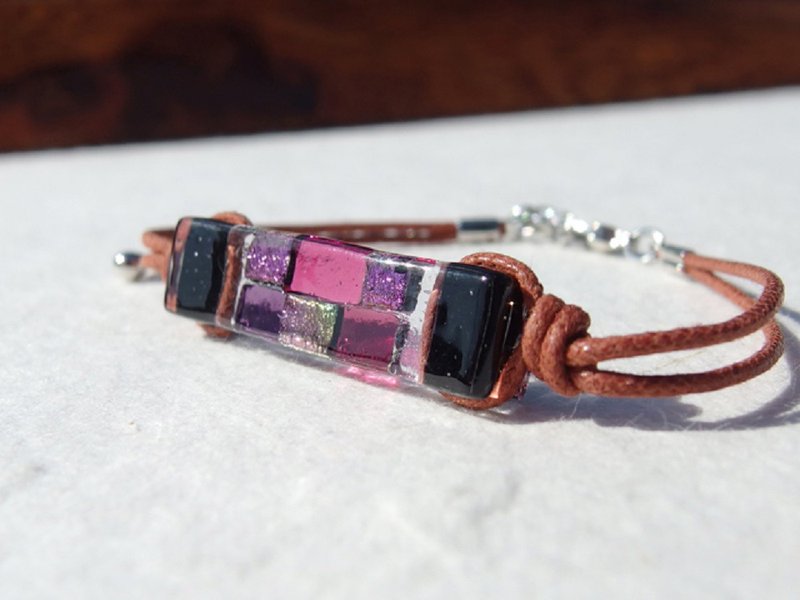 Japanese style glass (yes [peach]) bracelet / anklet [length, metal free choice] [made-to-order] - 手链/手环 - 玻璃 黑色