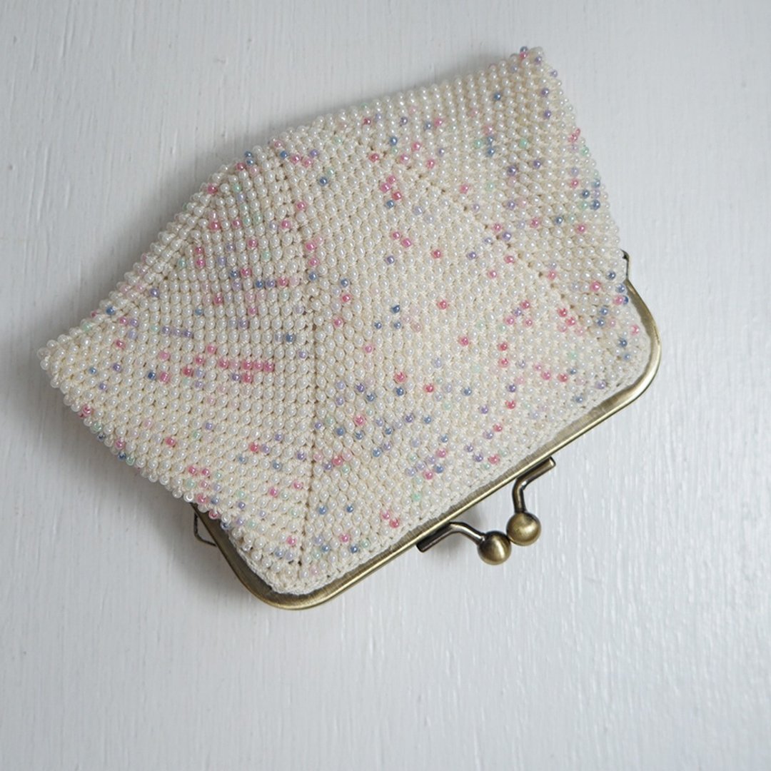 Ba-ba handmade Seedbeads crochet square pouch No.1741 - 化妆包/杂物包 - 其他材质 白色