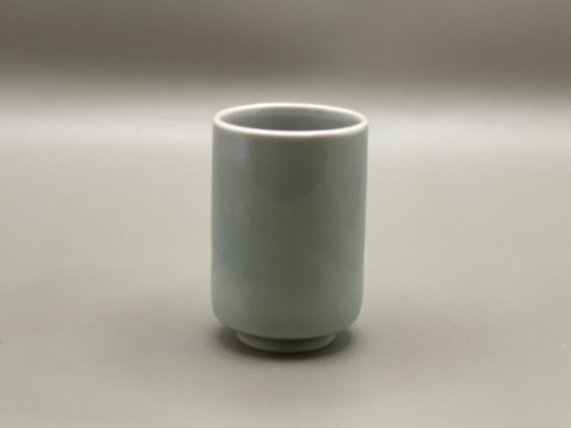 青瓷茶杯5cm - 茶具/茶杯 - 瓷 蓝色