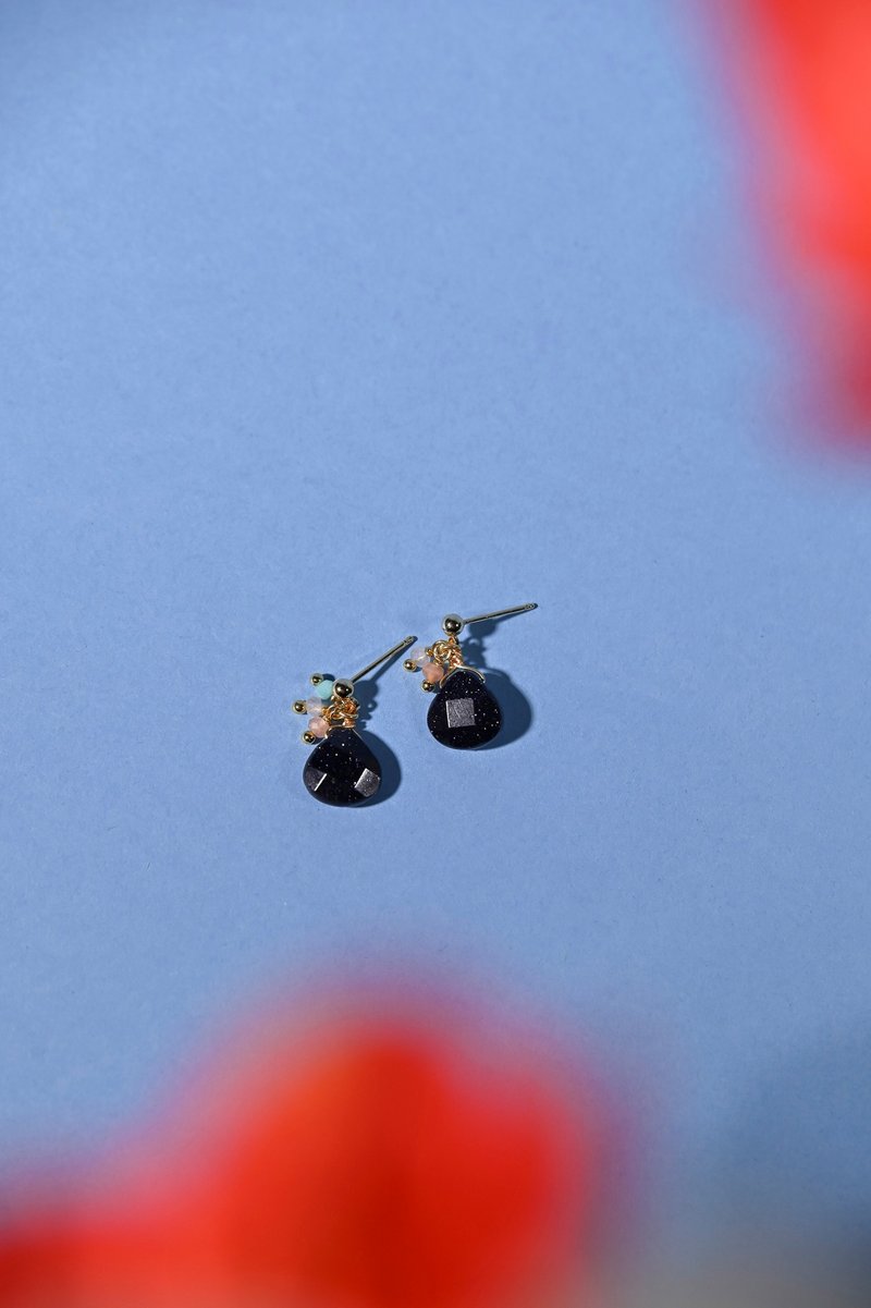 花穗耳环 / 蓝砂石 / JIEGEM   姊的珠宝 - 耳环/耳夹 - 半宝石 蓝色