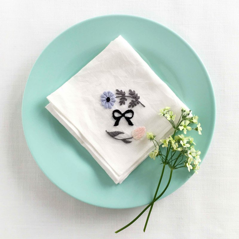 鲜花和丝带 粉色和蓝色  - 刺绣手帕套件 - 植栽 - 绣线 粉红色