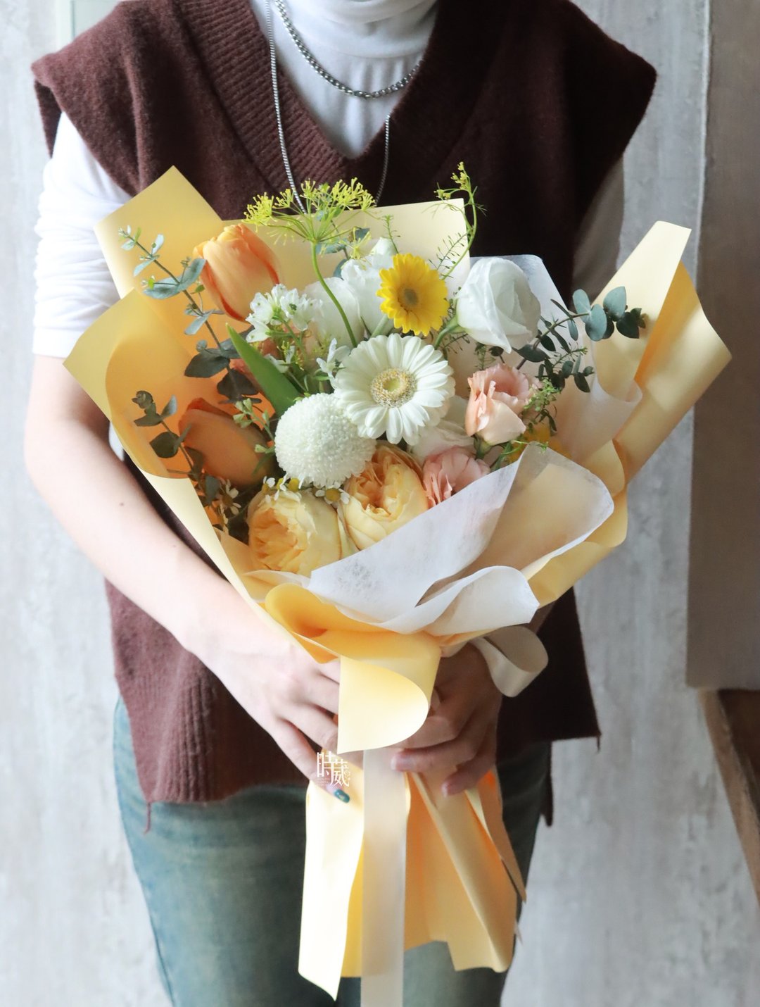 柠檬奶油 郁金香 非洲菊 鲜花花束/限台中地区 - 干燥花/捧花 - 植物．花 黄色